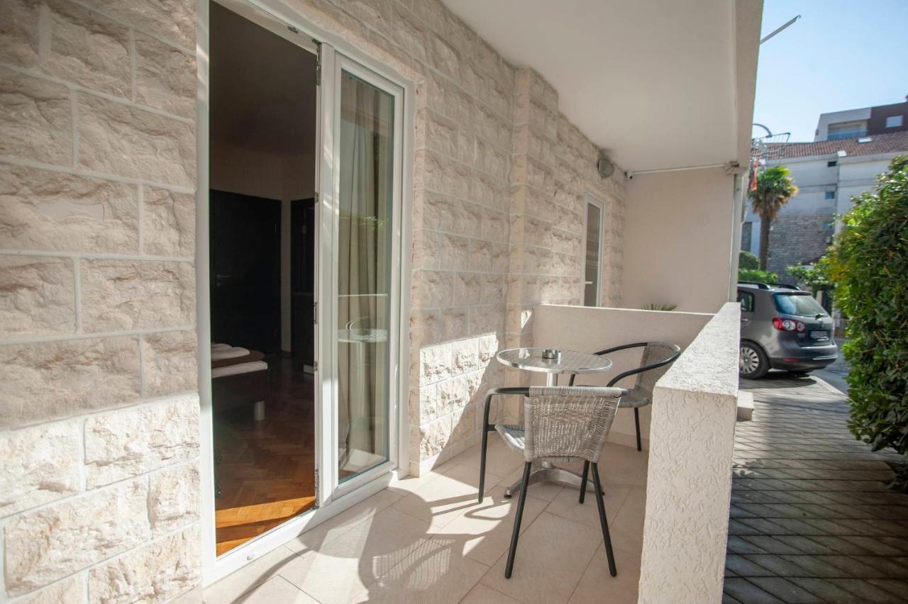 Mandir Apartments - Center Будва Екстер'єр фото