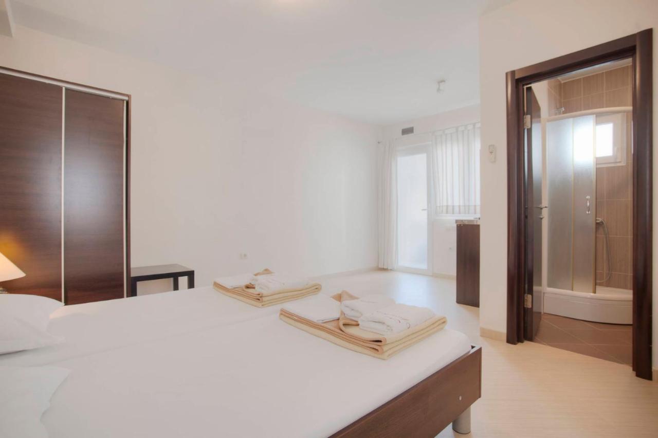 Mandir Apartments - Center Будва Екстер'єр фото