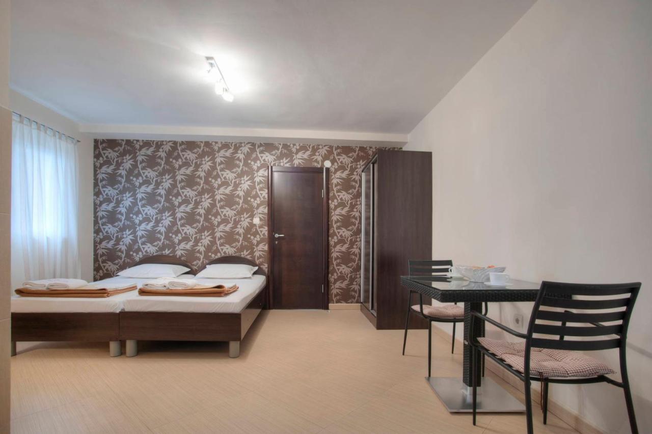 Mandir Apartments - Center Будва Екстер'єр фото